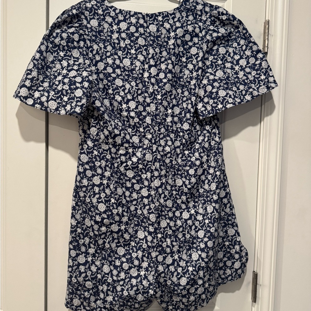 Tuckernuck Hyacinth House Navy and White Barnell Romper Size Large - Picture 5 of 7